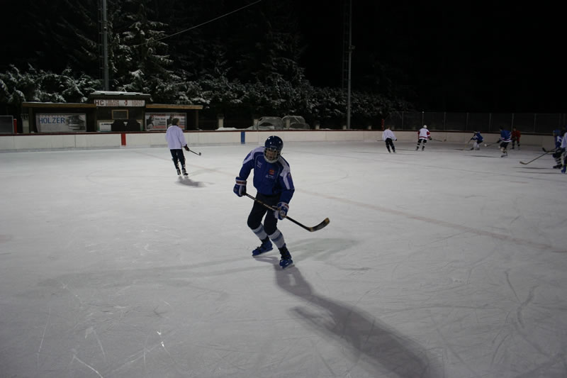 gal/Eishockeyspiel in Toblach/2008-02-02 SVR Eishockey 071.jpg